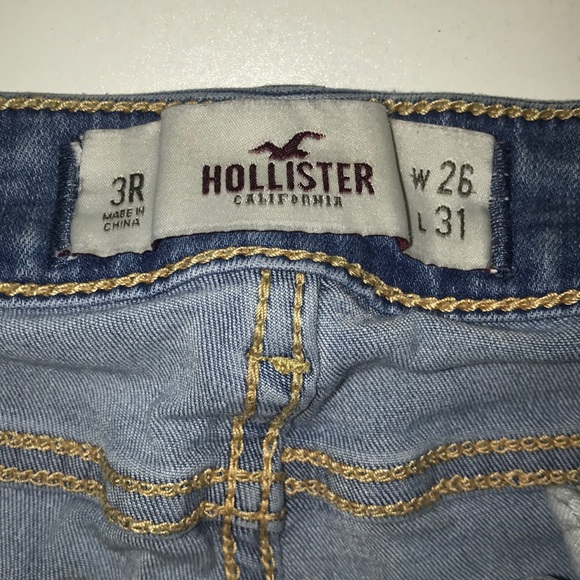 Hollister light blue jeans! - Picture 4 of 5